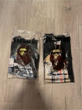 A Bathing Ape (BAPE) Graphic Tee Bundle - Blue & Burberry